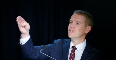 Tańsze paliwo i transport publiczny. Tak chcą walczyć z inflacją najwyższą od 30 lat