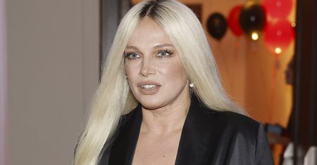 Liszowska wywołała oburzenie dekoltem. "Pani pomyliły się imprezy"