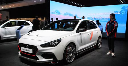 Hyundai i30 N Option jako nośnik akcesoriów. Każde będzie można zamówić osobno