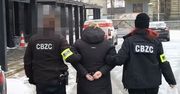 "Sól zamiast elektronarzędzi" – policja rozbiła gang oszustów, którzy okradli ponad 1300 osób na milion złotych