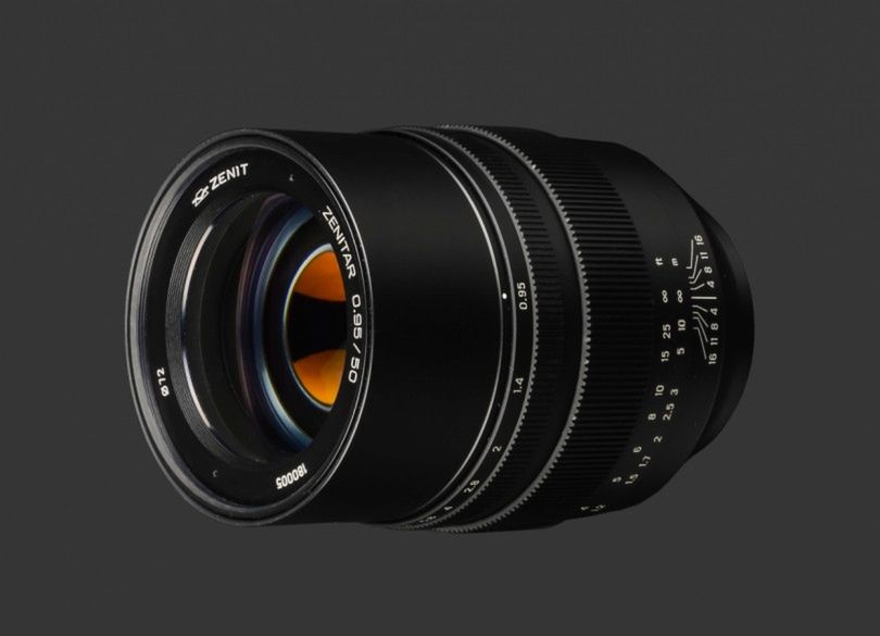 Zenitar 50 mm f/0.95 - bardzo jasny, wytrzymały, ale też ciężki standard do Sony 2
