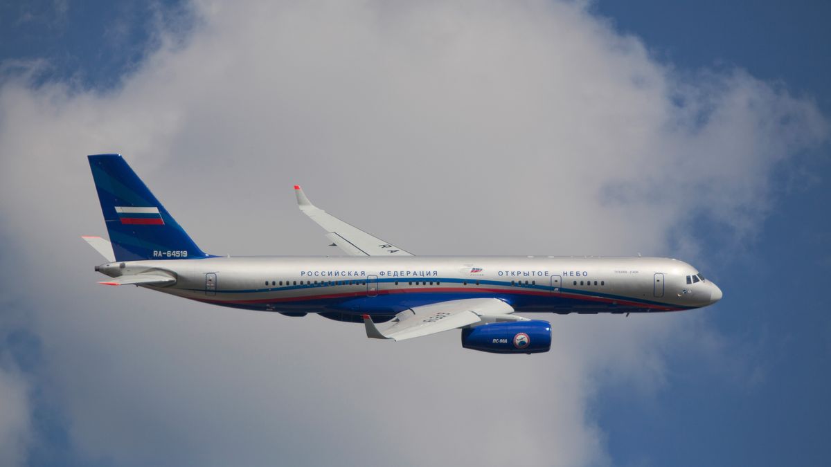 Tupolev Tu-214ON - zdjęcie informacyjne