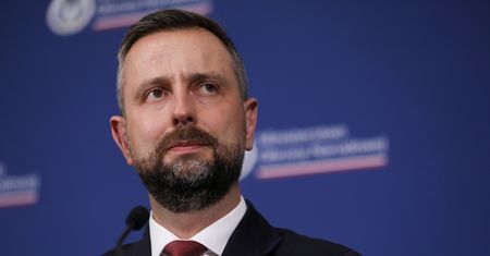 Szef MON: WOT aktywowany w celu poszukiwań zestrzelonych dronów