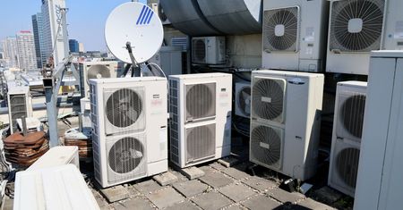 Wentylator, klimator czy klimatyzator przenośny? Porównanie