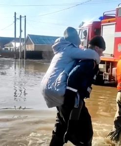 Największa powódź od dziesięcioleci. Woda zalewa Rosję