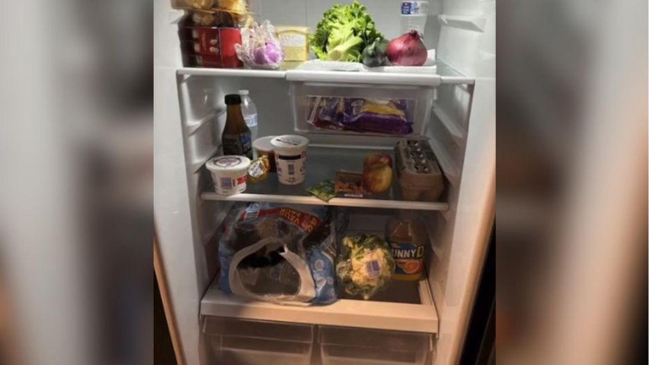 Test spostrzegawczości. Znajdź kota, który ukrył się w lodówce