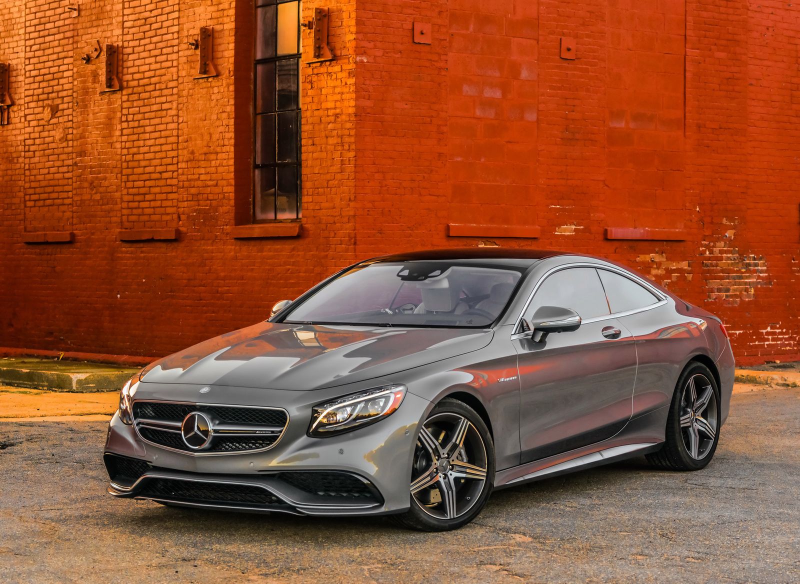 Mercedes-Benz S63 AMG i S550 Coupé w nowej galerii zdjęć 17