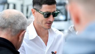 Robert Lewandowski narzeka na nachalnych kibiców: "CHAMSKO do mnie podchodzą"