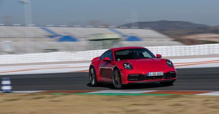 Nadchodzi hybrydowe Porsche 911. 718 w takiej wersji brane pod uwagę