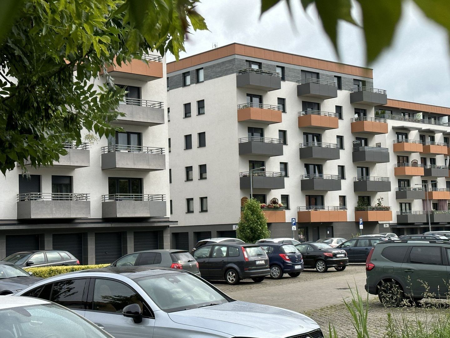 Nowe ścieżki dla pieszych i rowerzystów w Lesznie