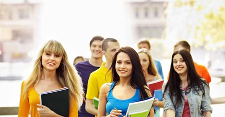 Gry, kosmos i bezpieczeństwo w Sieci - o tym uczą uczelnie. Chce się być studentem!