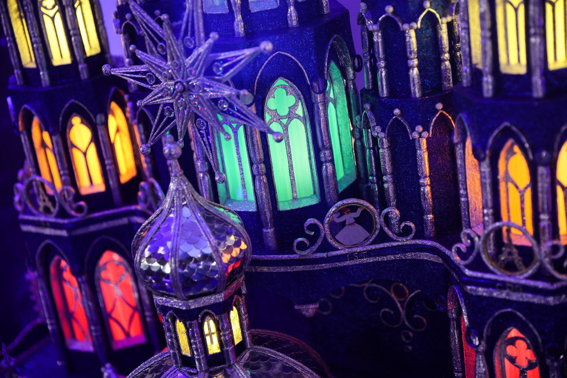 Niezwykła szopka w Krakowie. Takiej jeszcze pod Wawelem nie było!