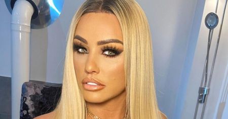 Katie Price przez lata zmieniała swój wygląd. Ile wydała na operacje plastyczne?