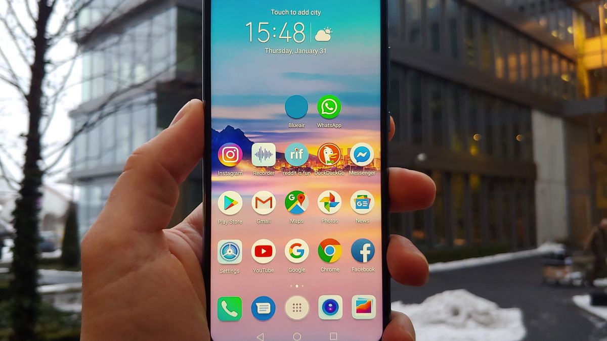 Honor 10 Lite: mocny średniak w dobrej cenie. Pierwsze wrażenia i przykładowe zdjęcia 1