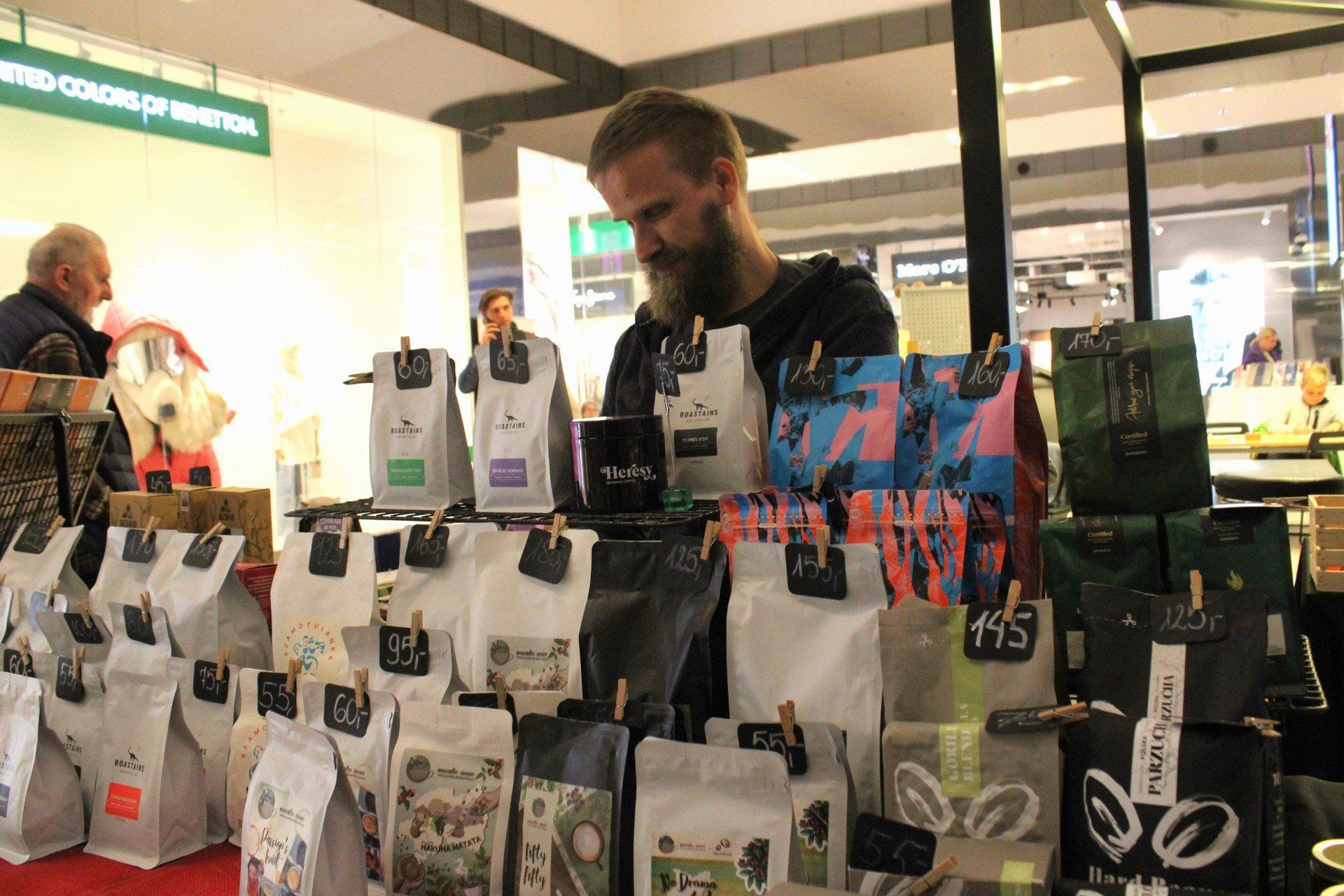 Wielkowiejski Targ w centrum handlowym Factory Kraków