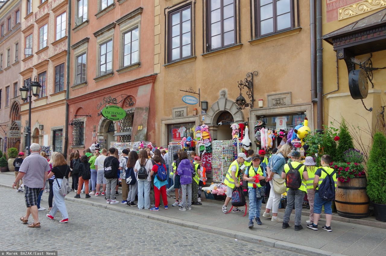 Dla biur podróży organizacja szkolnych wyjazdów to świetny biznes