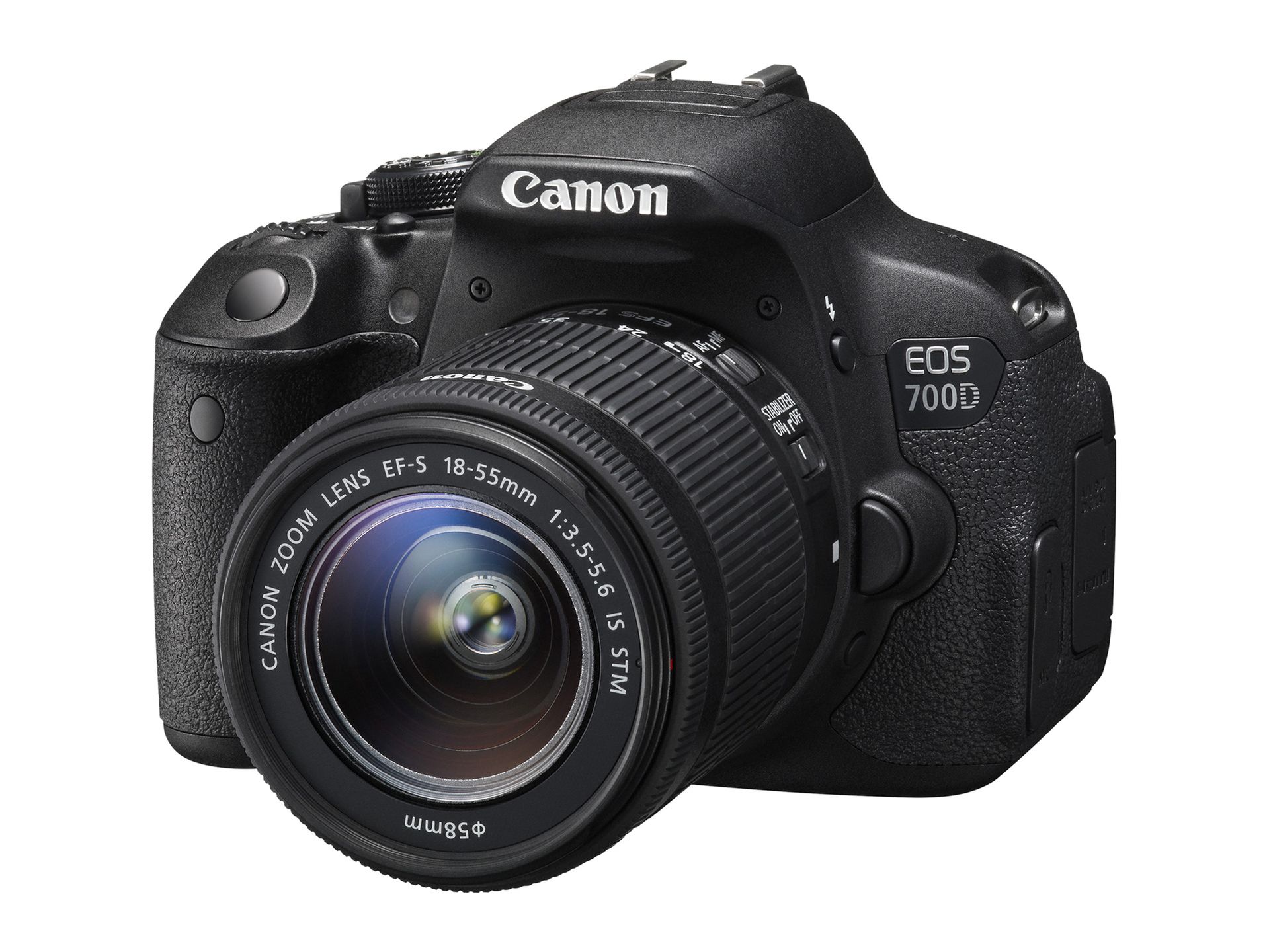 Canon EOS 700D z nowym obiektywem 18-55mm f/3.5-5.6 IS z cichym silnikiem STM 2