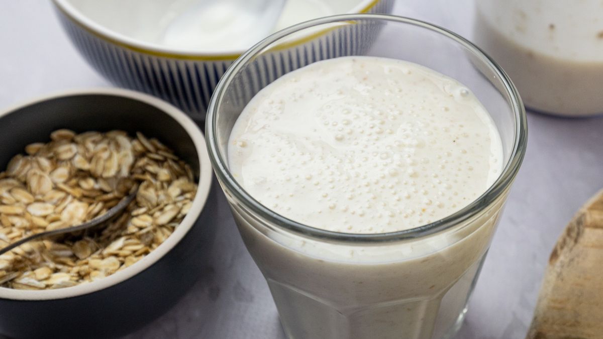 Biały koktajl oczyszczający jelita