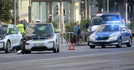 Pożarów i wypadków elektryków będzie przybywać. Oto jak wpłynie to na ceny polis