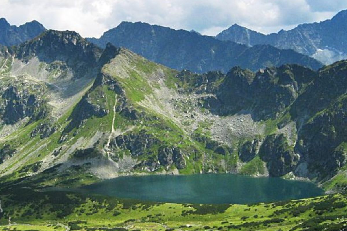Selfie w Tatrach może grozić mandatem. Wdrożono nową technologię