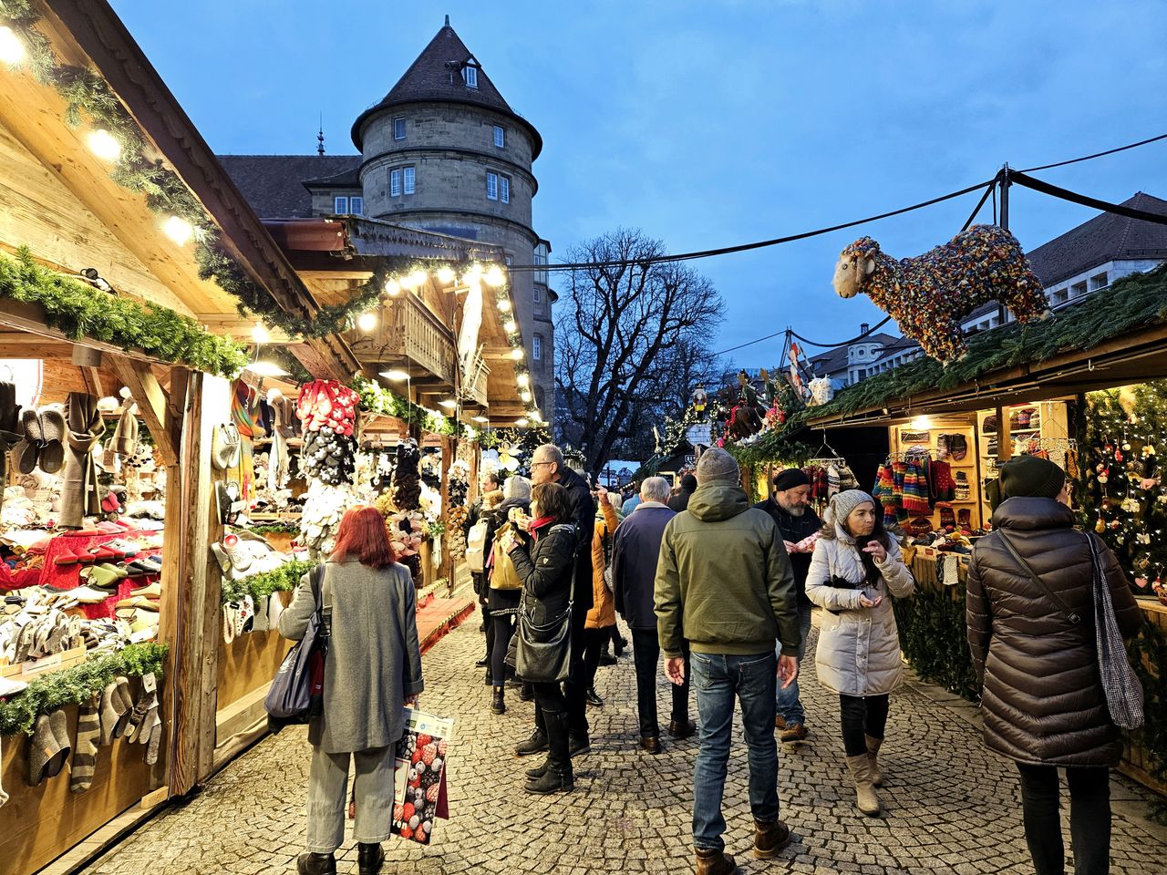 Niemieckie jarmarki zachwycają ozdobami