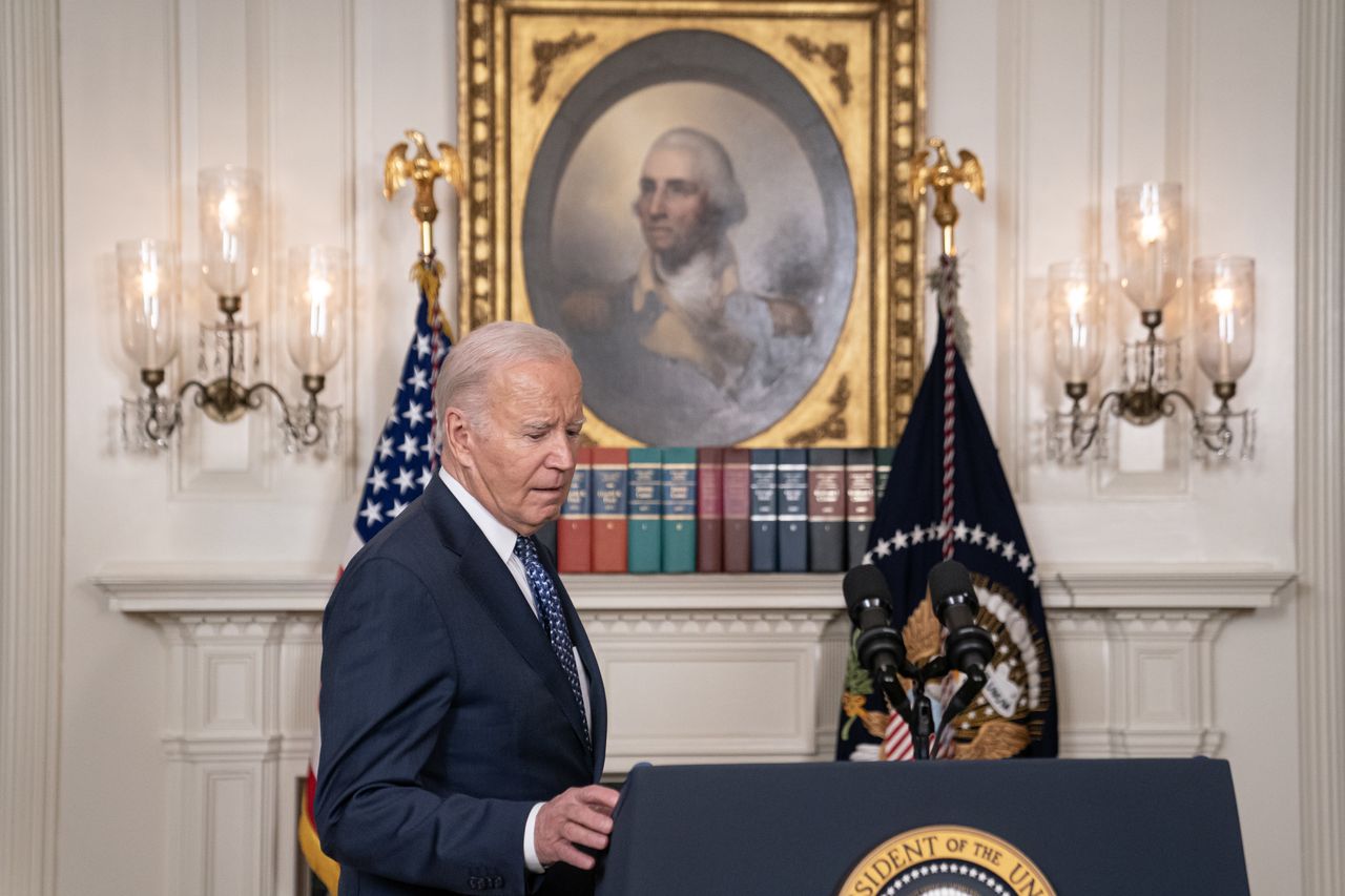 American doctor expresses concern over President Joe Biden's noticeable cognitive decline