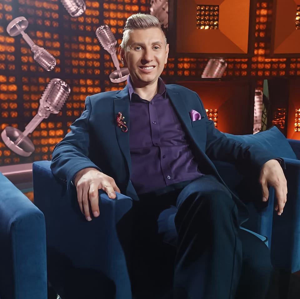 "Przypadkowy przechodzień" z TVP jest aktorem. "Realizowałem zlecenie"