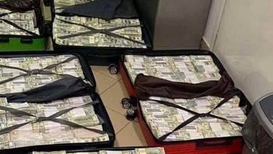 Walizki z pieniędzmi