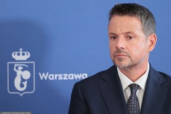 Tłumy chcą zastrzec PESEL. Trzaskowski już reaguje