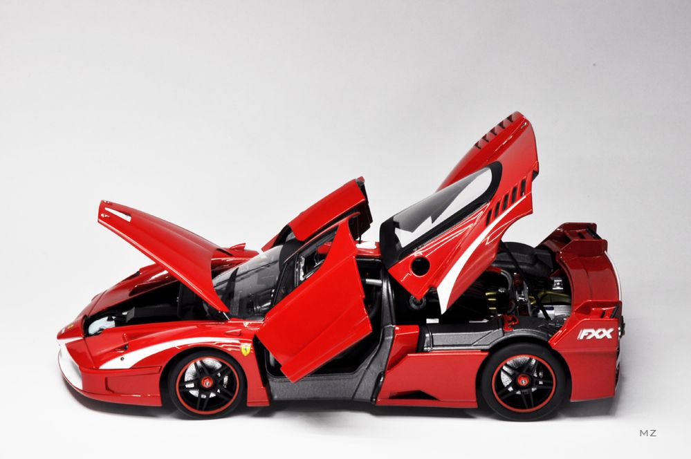 Ferrari FXX Hot Wheels Elite