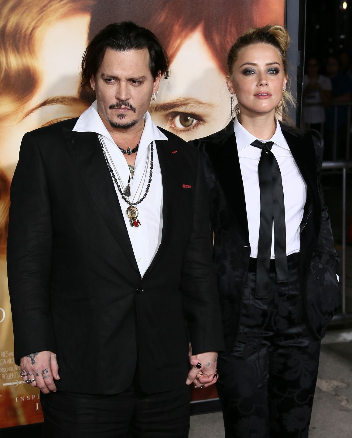 Amber Heard całkowicie wycięta z "Aquamana 2"? Aktorka wydała oświadczenie 