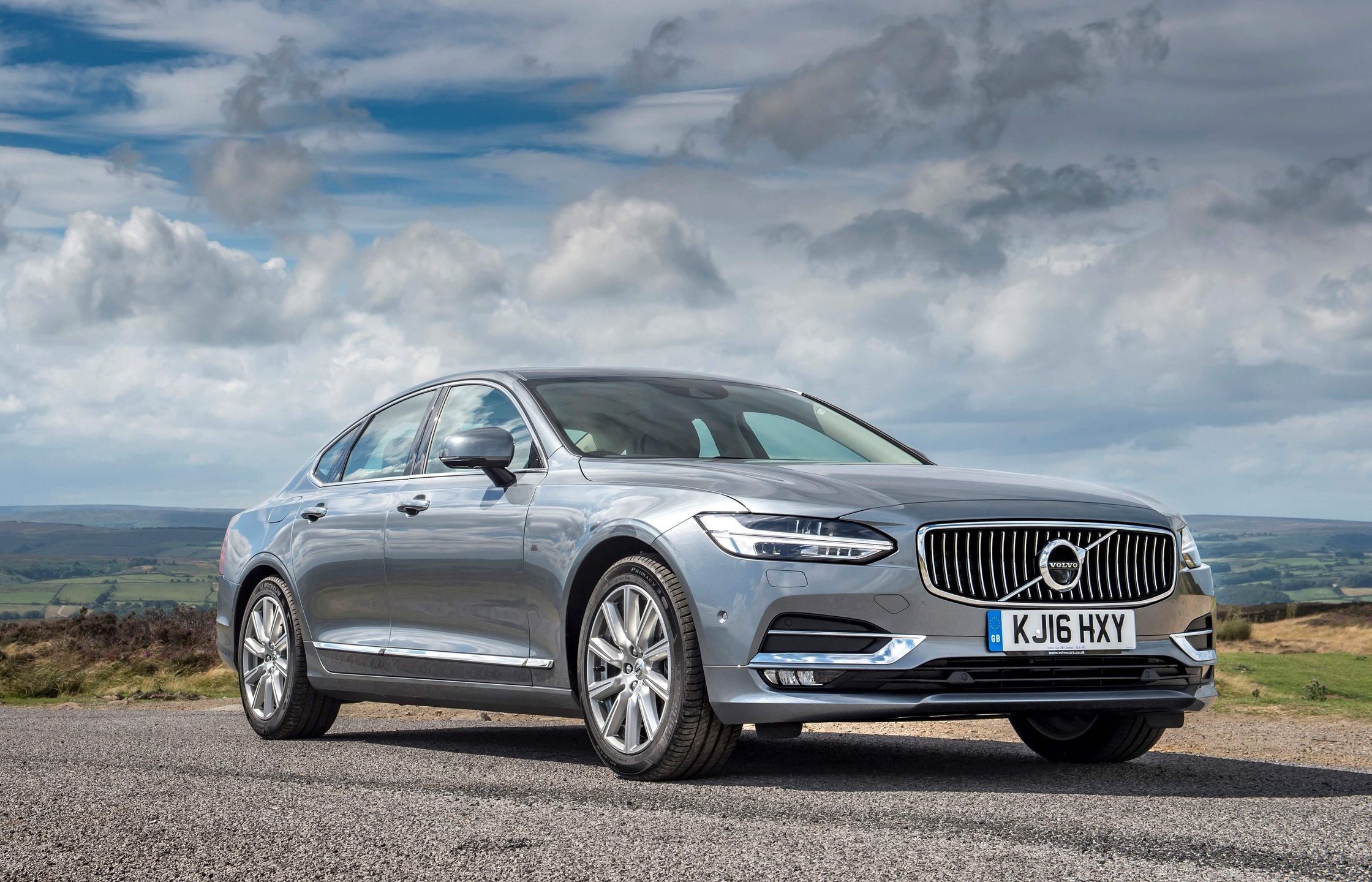 Volvo S90