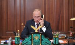 Putin rozmawiał z prezydentem Iranu. Chce pomóc w negocjacjach