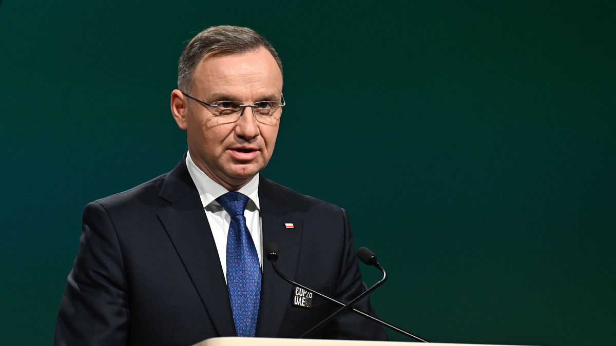 Dubaj, Zdjednoczone Emiraty Arabskie, 01.12.2023. Prezydent RP Andrzej Duda przemawia na szczycie klimatycznym COP28 w Dubaju w Zjednoczonych Emiratach Arabskich, 1 bm. (aldg) PAP/Radek Pietruszka