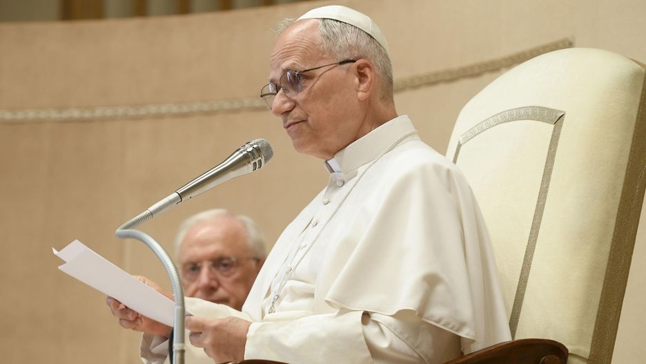 A handout photo made available by the Vatican Media shows Pope Leo XIV during an audience with participants in the Jubilee of the Rulers, in Vatican City, 21 June 2025. During the Jubilee of Governments, the pope met with legislators from different countries. EPA/VATICAN MEDIA HANDOUT HANDOUT EDITORIAL USE ONLY/NO SALES Dostawca: PAP/EPA.