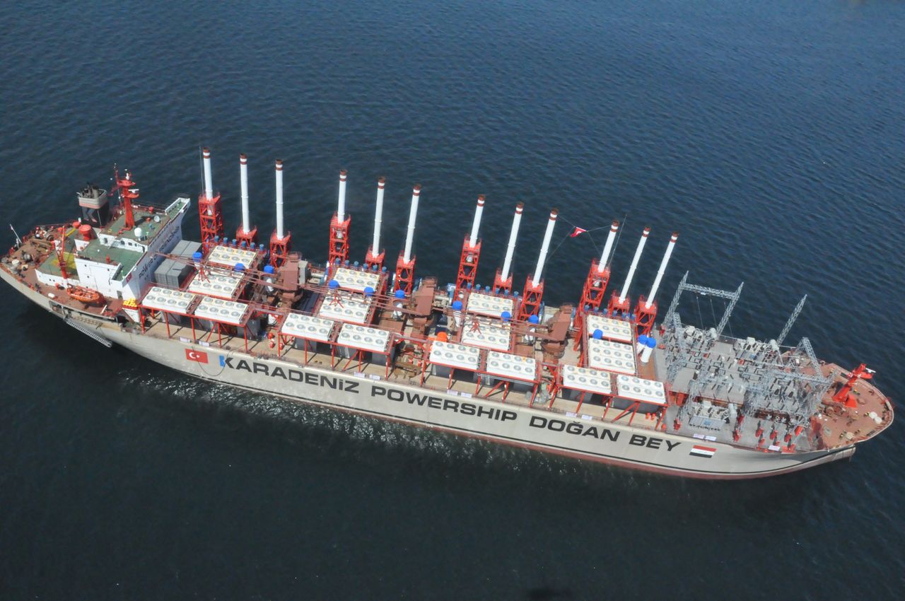 Pływająca elektrownia MV Karadeniz Powership Doğan Bey
