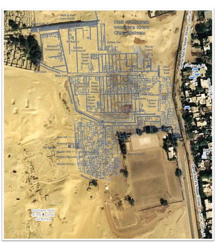 Plan miasta budowniczych piramid naniesiony na współczesne zdjęcie satelitarne 