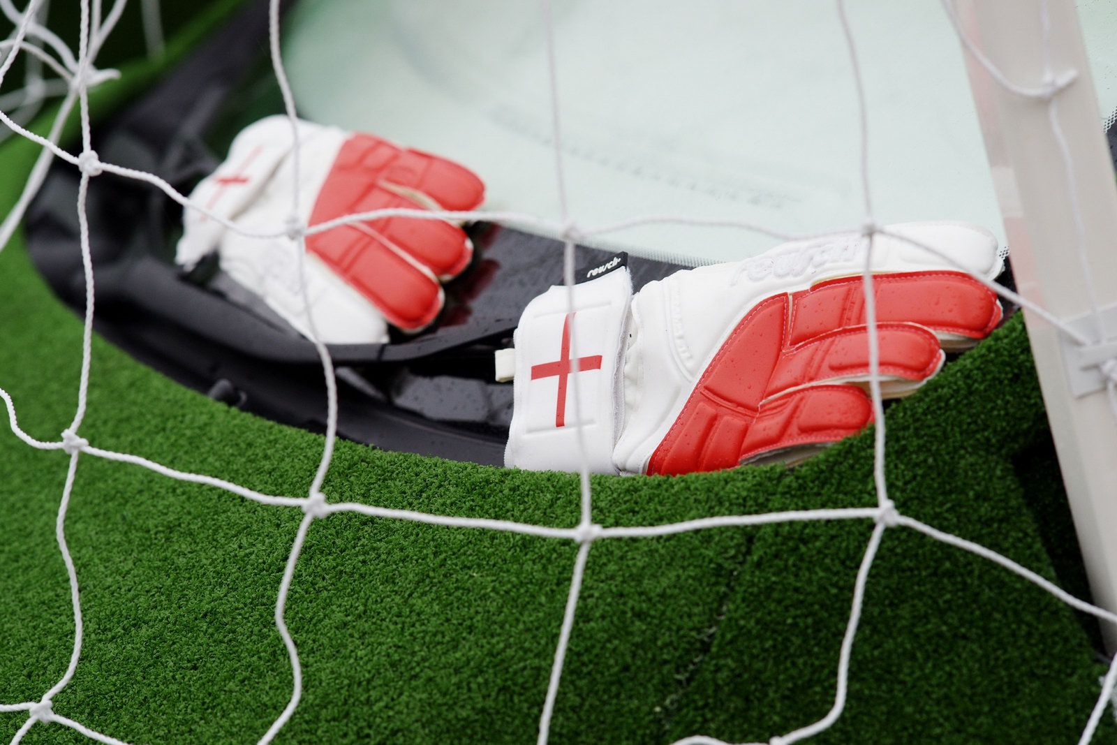Hyundai i10 Football Cars