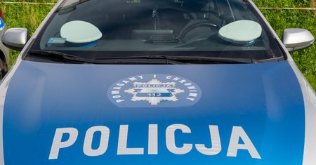 Ciężarówki jeździły przez Wojciechowice mimo zakazu. Policjanci zareagowali na zgłoszenie mieszkańców
