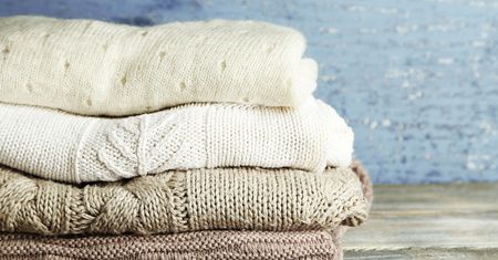 Pozbądź się moli z garderoby. Każda mama powinna znać ten sposób