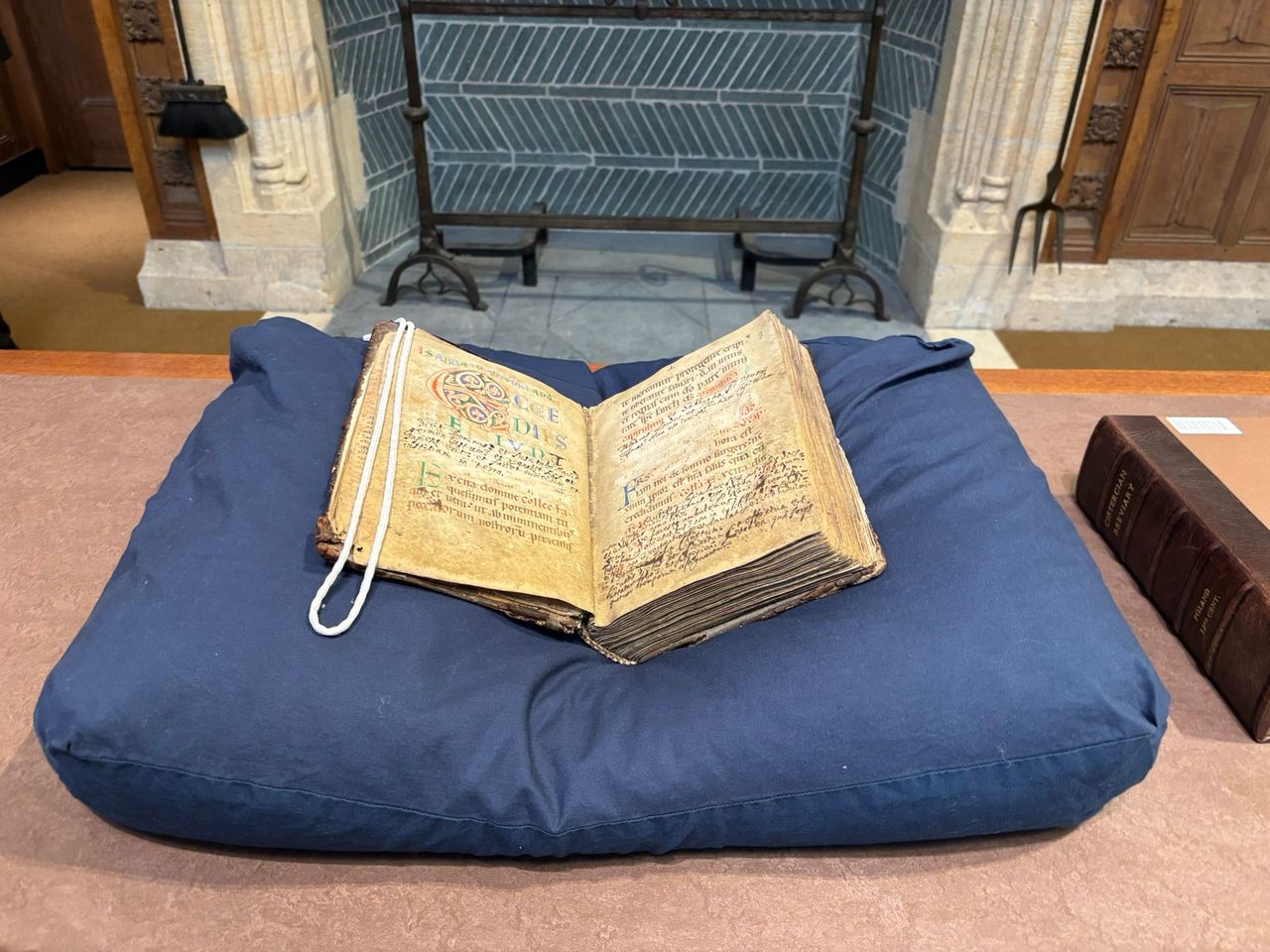 Średniowieczny skarb wraca do Polski. Zaginiony rękopis odnaleziony w USA