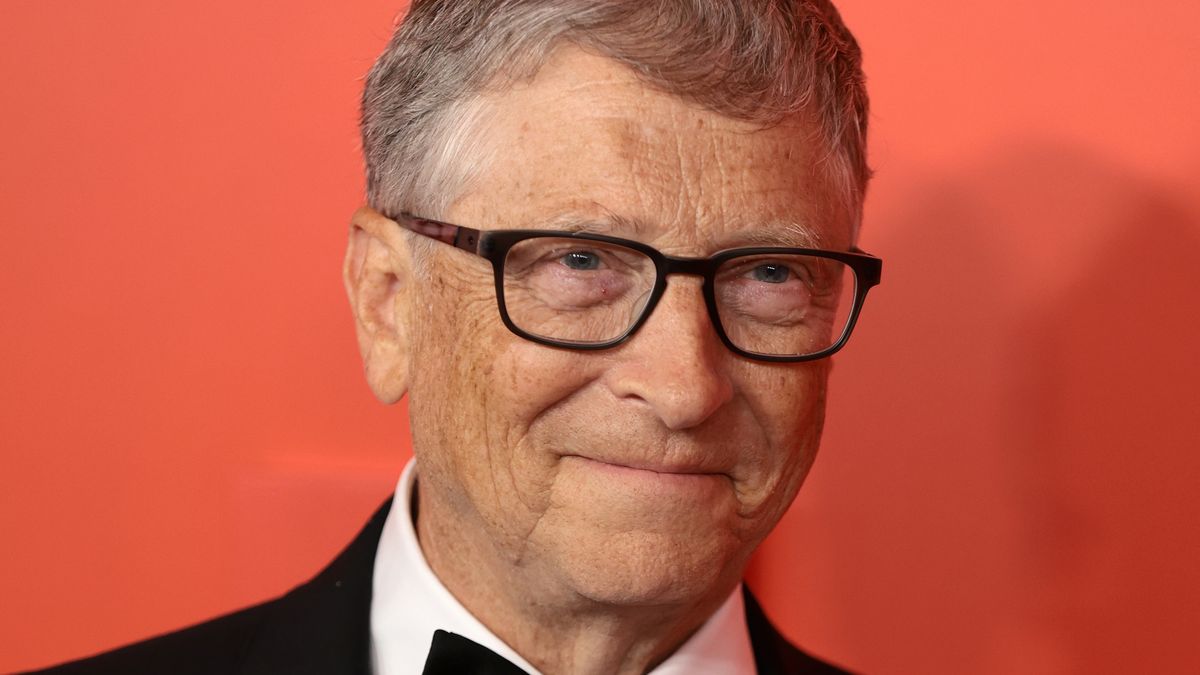 NEW YORK, NEW YORK - JUNE 08: Bill Gates attends the 2022 TIME100 Gala on June 08, 2022 in New York City.  (Photo by Dimitrios Kambouris/Getty Images for TIME)