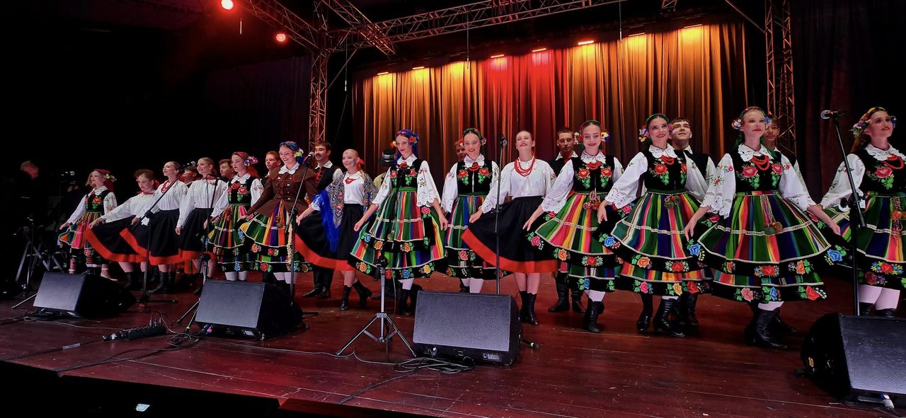 Dołącz do Zespołu Pieśni i Tańca "Wisła"!