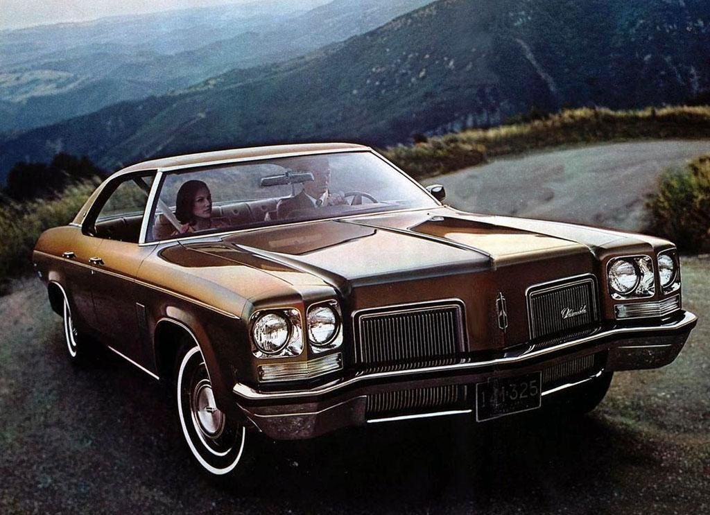 1972 Oldsmobile Delta 88 Royale (fot. coches.com)