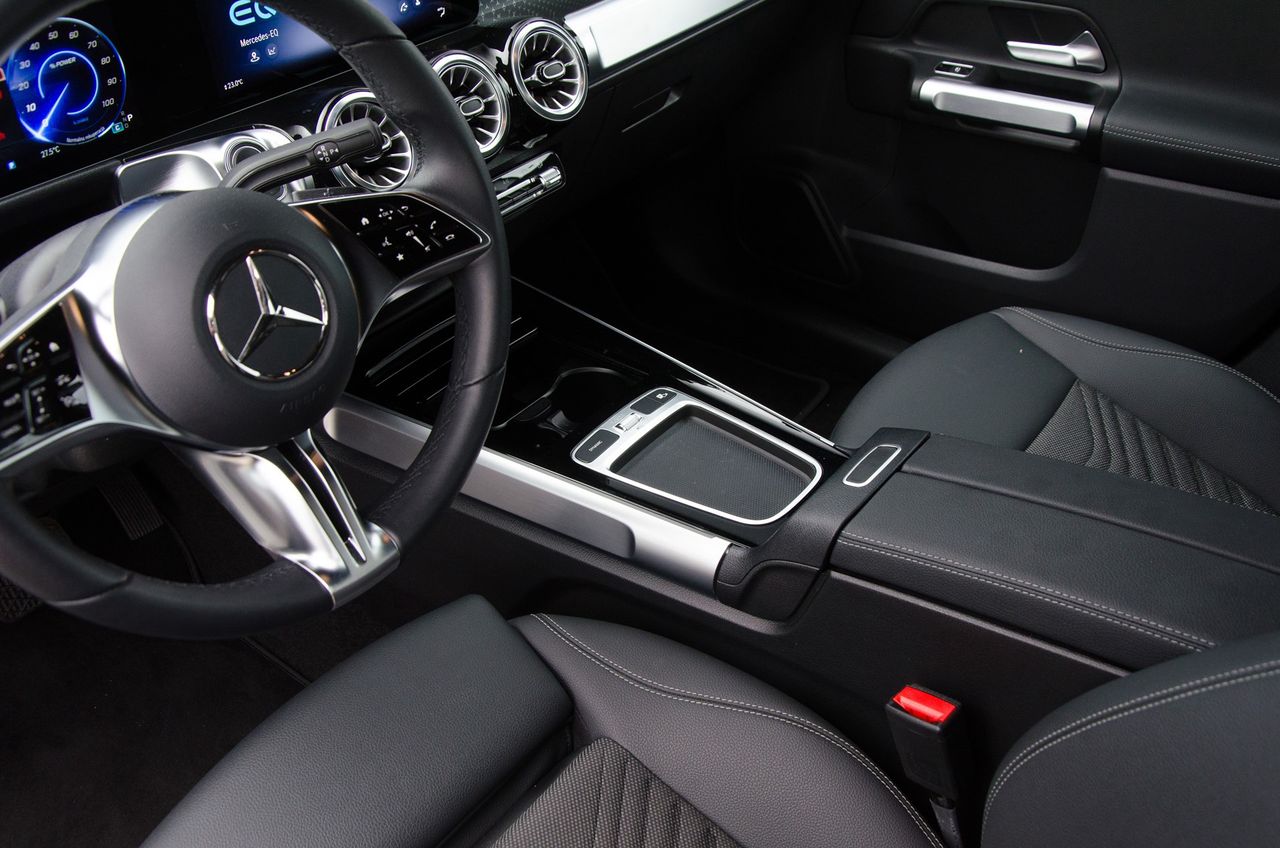 Mercedes EQB 250+