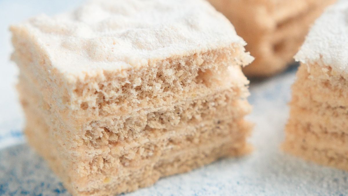 Ciasto bez pieczenia z masą kokosową 