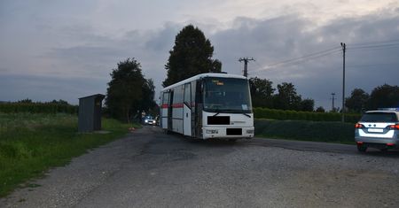 Tragiczny wypadek. Zginął podczas cofania autobusu