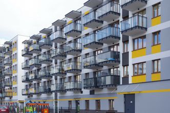 Zdolność kredytowa, czyli ile musisz zarabiać, żeby dostać kredyt hipoteczny na dwupokojowe mieszkanie w dużym mieście?