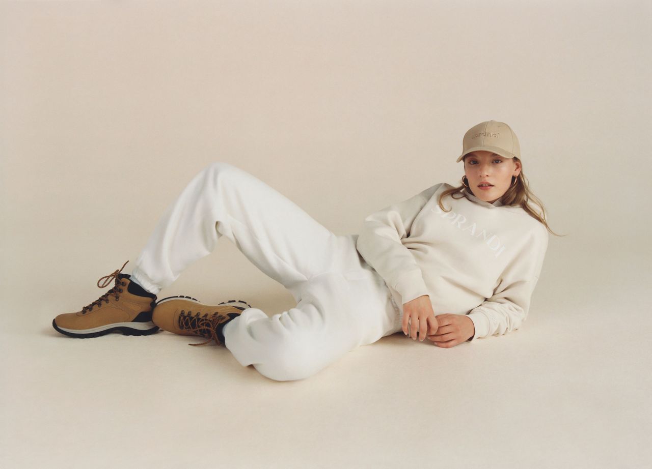Jest już lookbook najnowszej kolekcji Sprandi na sezon AW2022. Marka na jesień proponuje ubrania, obuwie i akcesoria w prostym, minimalistycznym stylu