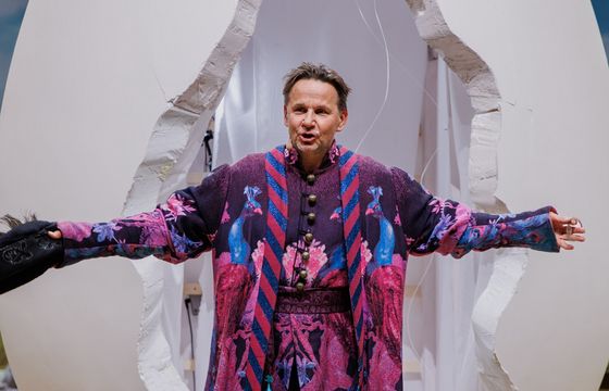 Będzie kolejny sezon "1670". Jan Paweł Adamczewski wyskoczył z jaja na wystawie